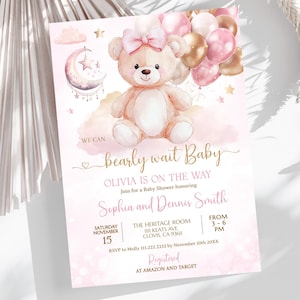 Könnte beinhalten: Eine Babyparty-Einladung in Rosa- und Goldtönen. Sie zeigt einen Teddybären mit rosa Schleife, Luftballons und dem Text "bearly wait Baby". Die Einladung enthält die Namen Olivia, Sophia und Dennis sowie Eventdetails.