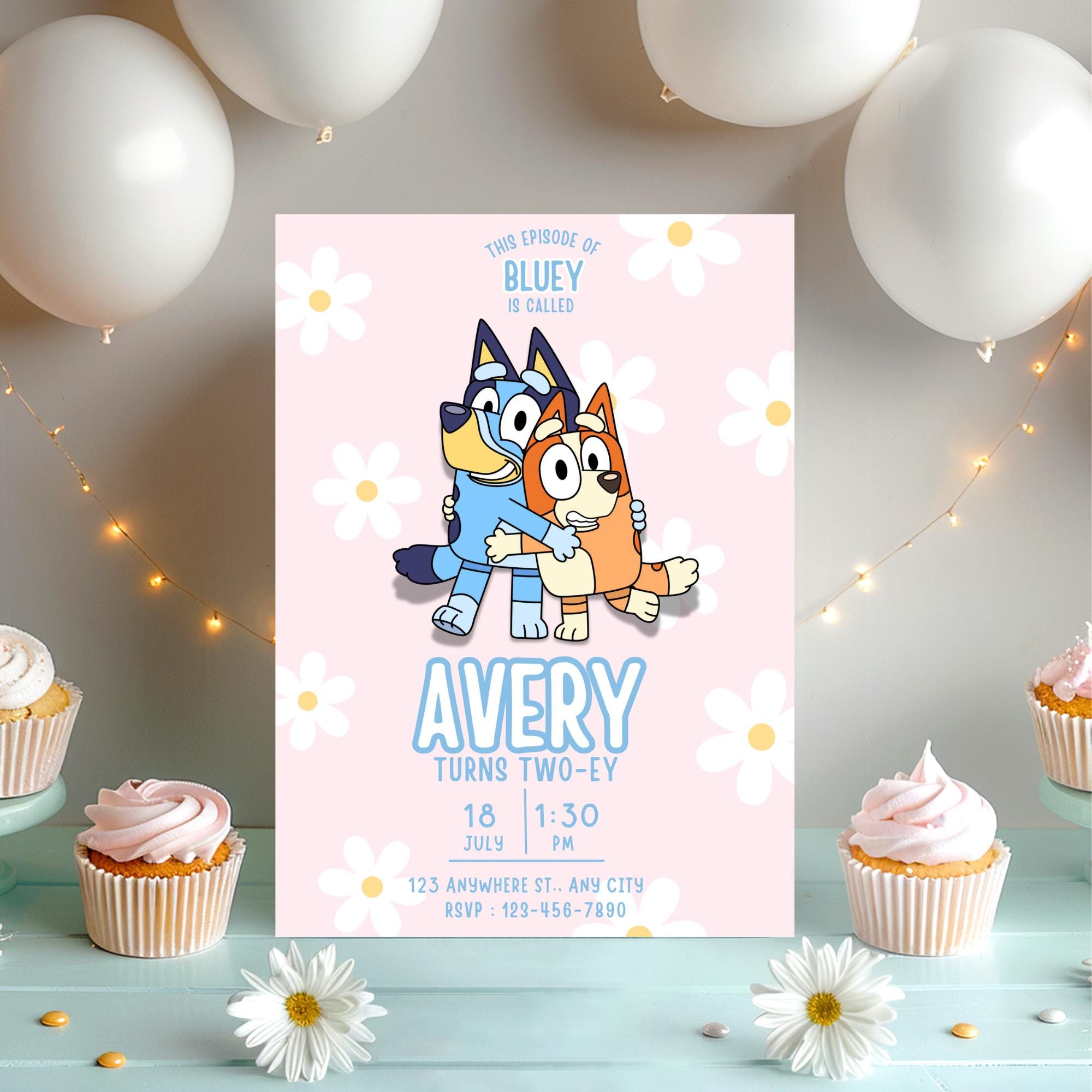 Daisy Twoey Invitation Set
