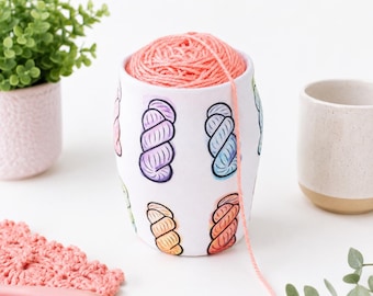 Crochet Yarn Holder, Yarn Sleeve, Skein Holder for Crochet & Knitting, Yarn Cozy, Skein Coat, Yarn Organizer, Gift for Crocheters
