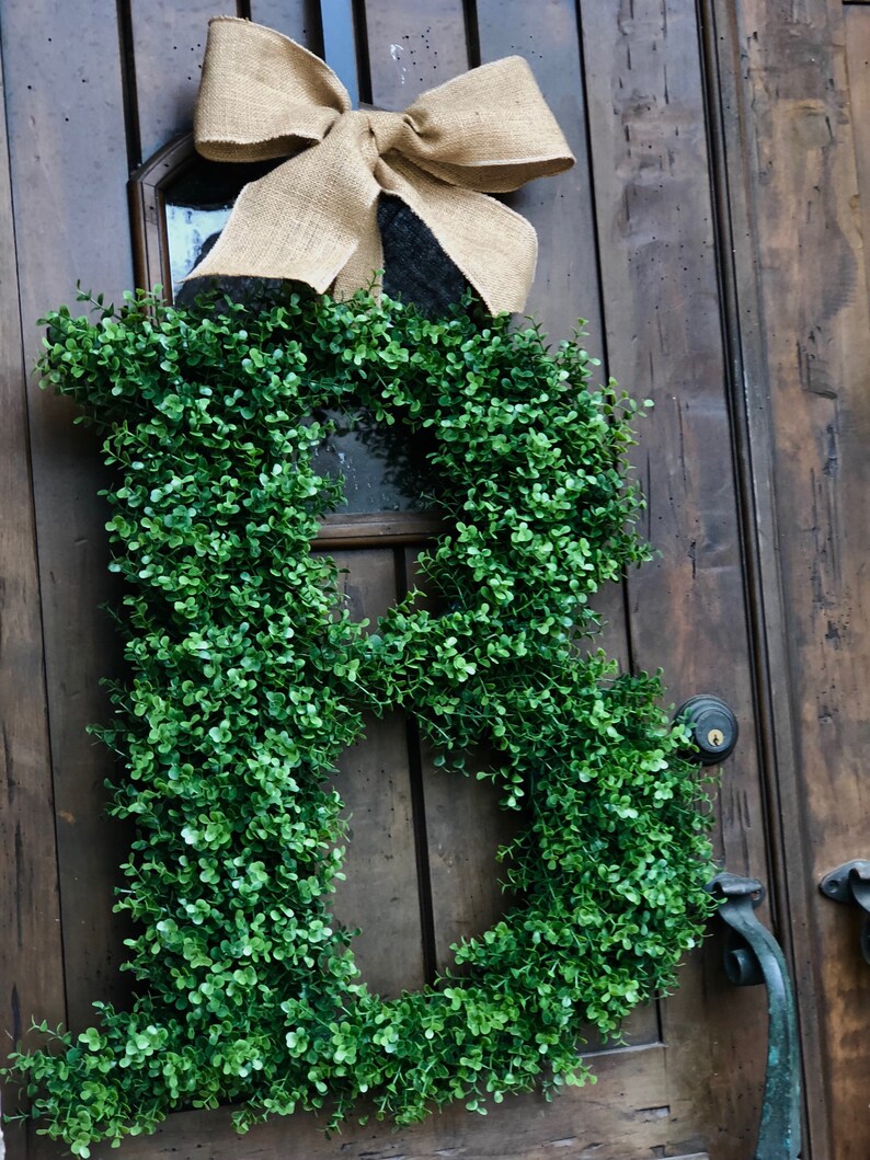 24 inch Boxwood Letter Wreaths-Set of 2 immagine 3