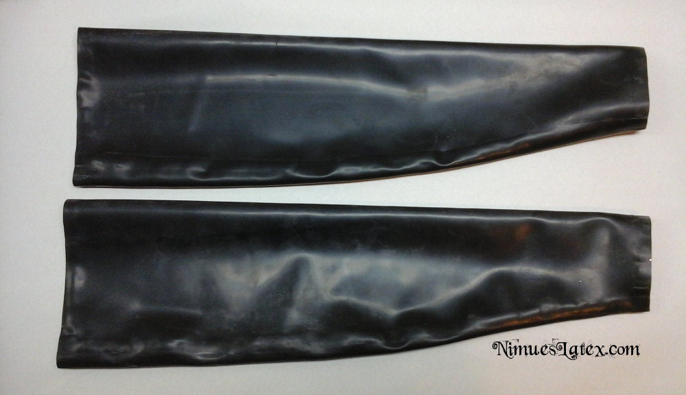 medium length sleeves