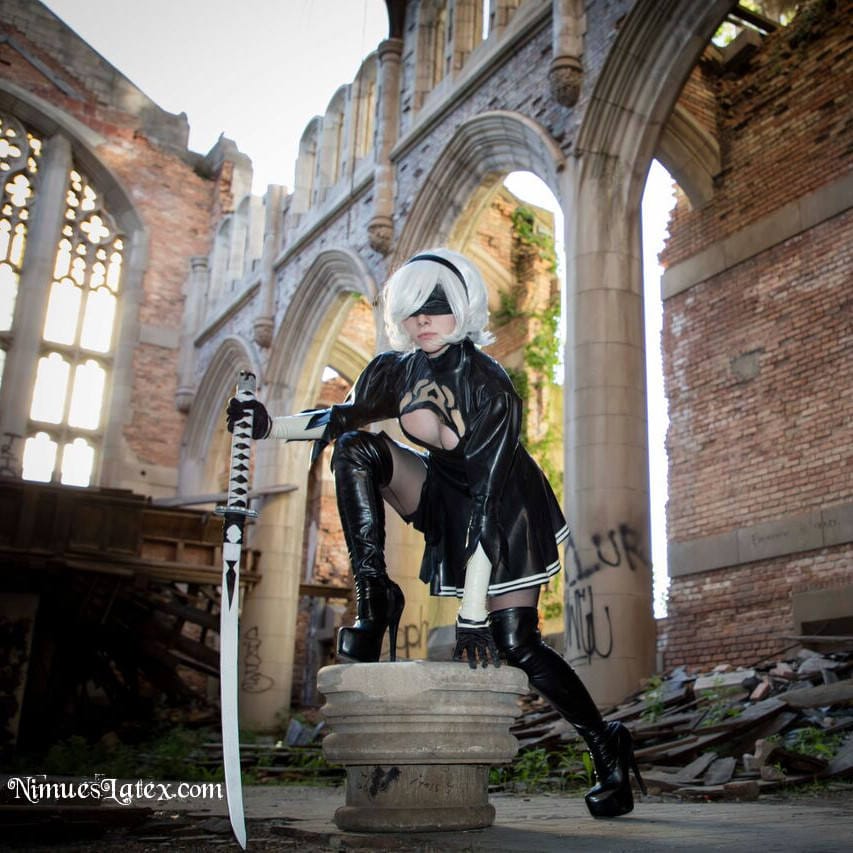 2B Nier Automata Latex Costume. Pieces available individually or