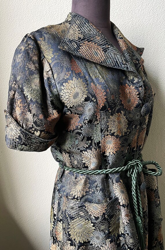 Early 40's Exquisite Chinese Silk Mum Jacquard Lo… - image 3