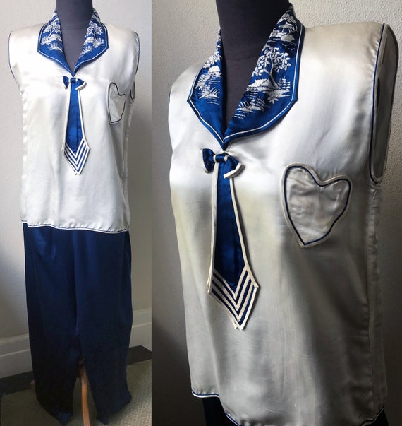 30's Lovely Silk Charmeuse Art Deco Heart Pocket F