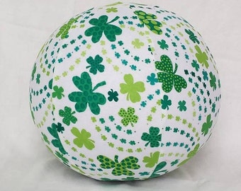 Balloon Ball - St Patricks Green Shamrock Clover on white Fabric
