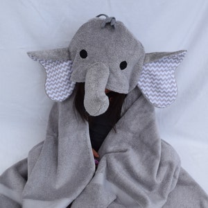 Elephant Hooded Towel Blue Polka Dot Ears image 4