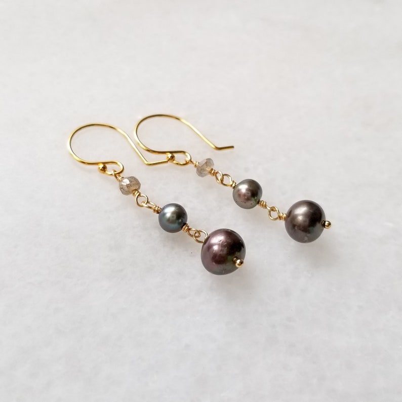 Peacock Gray Pearl and Labradorite Dangle Earrings image 1