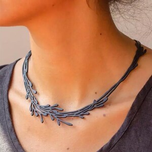 Collar de caucho Tun Paolo