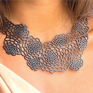 Collar de caucho Tun Crisatemo