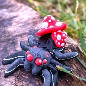 Articulating Jumping Spider 3D Printed Fidget Spiders Flexi Spider.