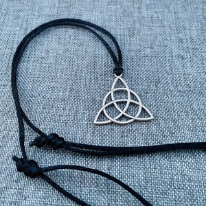 Trinity Celtic Knot Irish Necklace. Pewter Irish Pendant on Adjustable Nylon Cord.