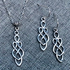 Celtic Motherhood Knot Necklace. Irish Jewelry. Matching SET