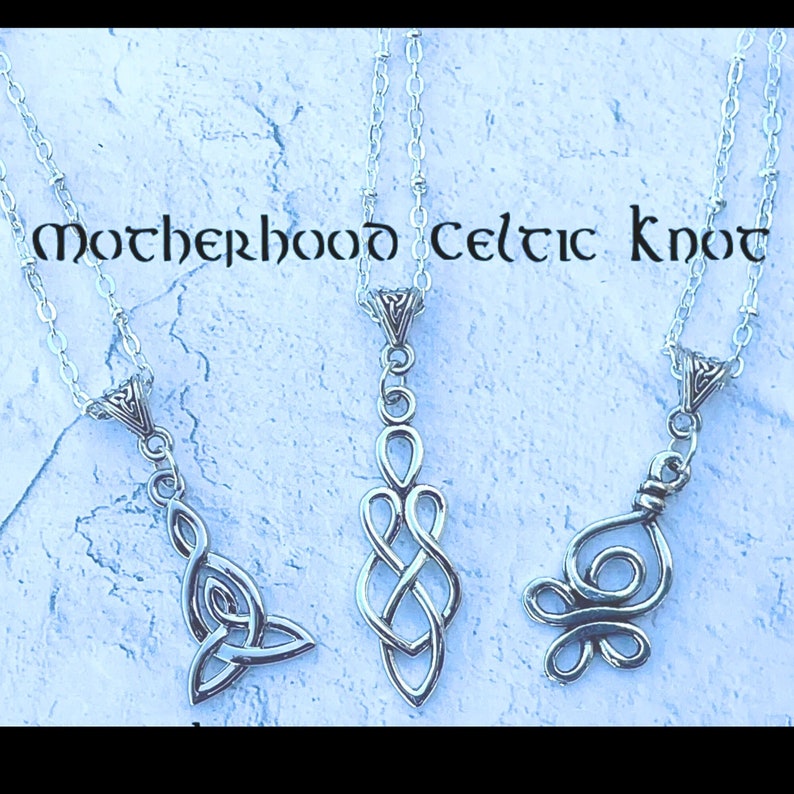 Celtic Motherhood Knot Necklace. Irish Jewelry. image 7