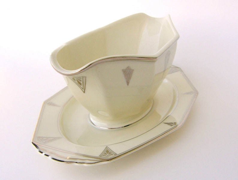 Art Deco Gravy Boat, Deauville by Community China 1930's Ivory Bavarian Porcelain w/ Platinum Trim & Chevrons, Vintage Wedding China image 4