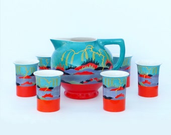 Raro jarra japonesa Kinkozan Porcelain Cannonball Pitcher w / 6 Tumblers: Surreal Orange, Lavender, Black & Aqua Landscape