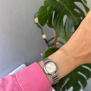 Square Vintage Women Watch, Silver Colour Woman Watch, Present for Her, Gift for Her, Steel Watch, White Dial, Trendy Watch, Vintage Design