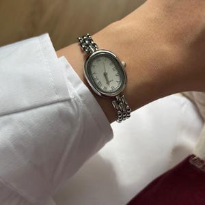 Adjustable Women Watch,  Silver Colour Woman Wrist Watch,  Vintage Design, Present for Her, Gift for Her, Steel Watch, White Dial, Christmas