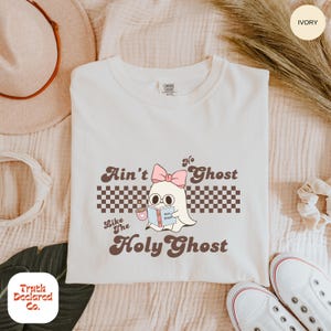 Fall Holy Ghost Retro Comfort Colors Shirt - Trendy Classic Vintage Christian Tshirt - Faith Apparel For Women - Cute Spooky Season Shirt