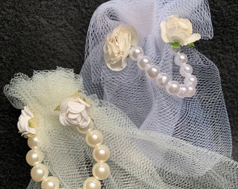 Ivory Bridal Veil Wine Bottle Topper, Wedding Shower Decor