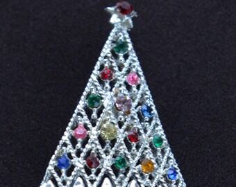 Multi-colored Rhinestone Christmas Tree Brooch, Pin, Silver tone, Vintage (AG12)