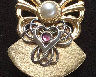 Vintage angel brooch pin with swirly pattern /& butterfly wings silver tone metal with white faux pearl ; about 1 12 x 1 in.