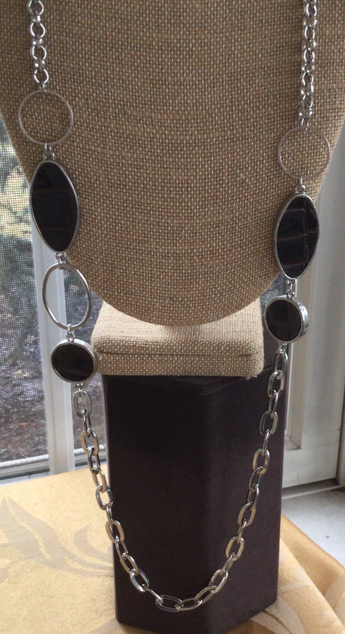 『Hollywood CHAIN BROWN×SILVER』 Dark Brown Faux Leather, Silver Tone Chain Link Necklace