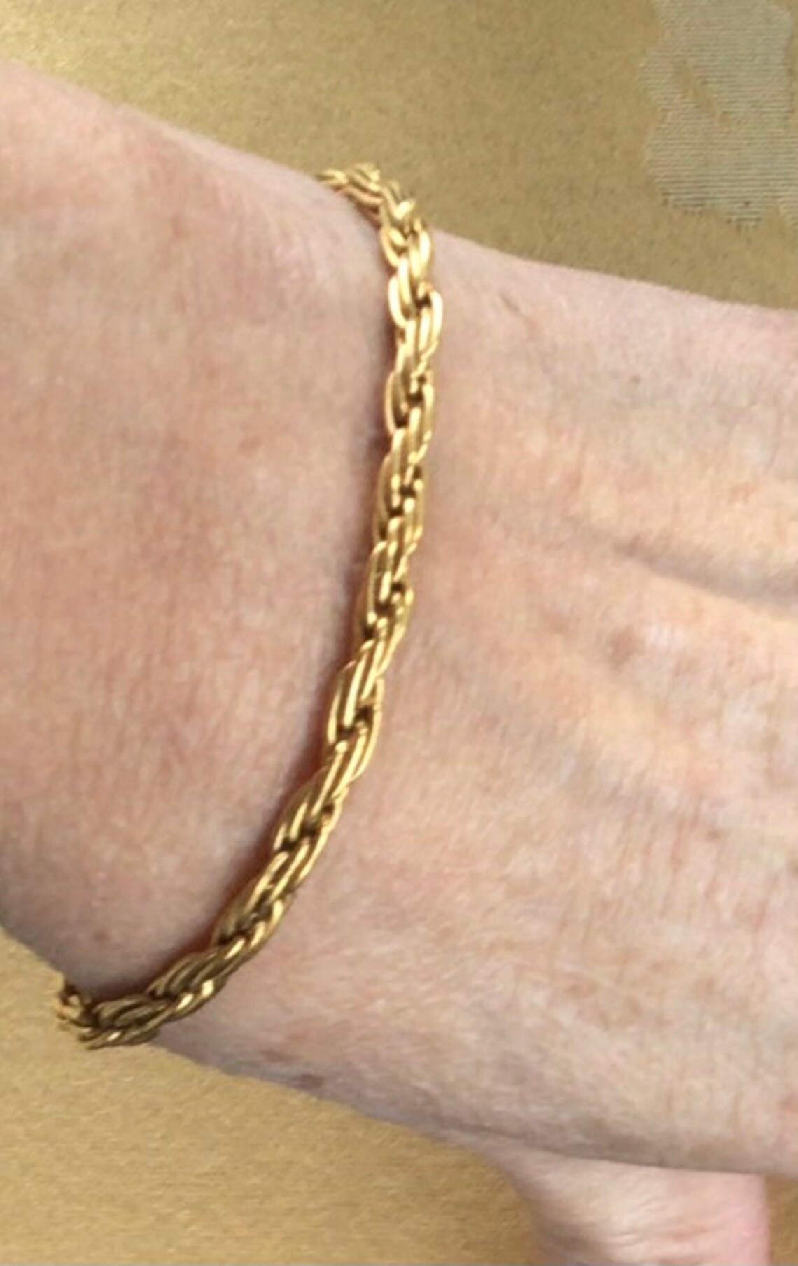 TRIFARI Gold tone Rope Chain Bracelet Vintage 71/2 TB406 Etsy