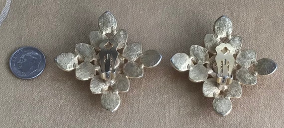 CLIPS MWS Brushed Gold tone, Clear Crystal Ornate… - image 3