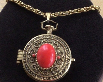 skyjewels 5.15 Cts Certified Coral Gemstone Pendant with Chain skyjewels 5.15 Cts Certified Coral Gemstone Pendant with Chain
