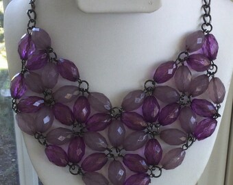 Violet, Collier Bavoir en Faux Cristal Lavande, Réglable, 17 »-19-1/2 », vintage