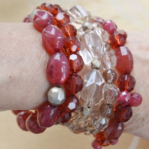 Cranberry Red, Pale Beige Plastic Beaded, Multi-strand Elastic Bracelet, Vintage