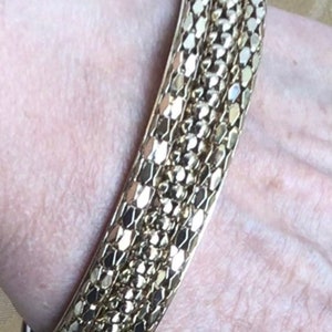 Gold tone Chain Bangle Bracelet, Vintage