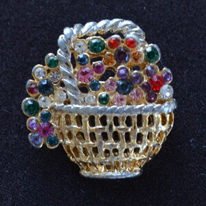 Multi-colored Rhinestone Floral Basket Pin, Vintage (AE6)