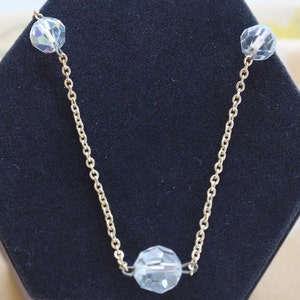 Delicate Vintage Aurora Borealis Crystal Gold tone Chain Necklace, 19-3/4&quot; (AJ6)