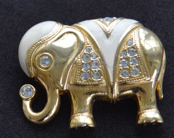 KJL Cream, Rhinestone Elephant Brooch, Pendant, Vintage (D8TB)