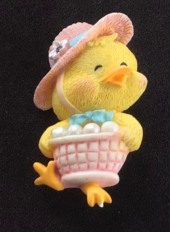 Easter Chick Pin, Plastic, Vintage, Girls (X6) - image 1