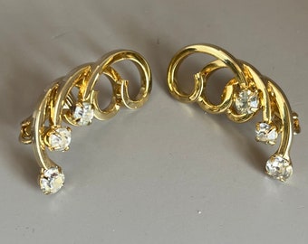 SARAH Coventry Clear Rhinestone, Gold tone Climber Clip Earrings, Vintage (M16)