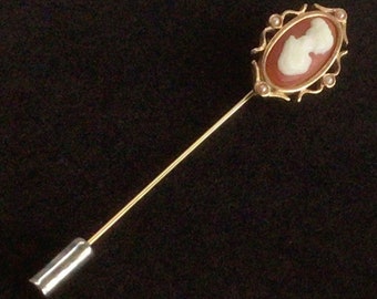 AVON Bruin, Witte Cameo Stick Pin, Goudtint, Vintage (D16)