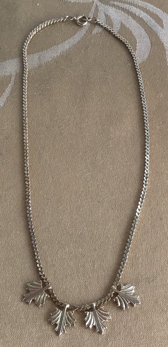 Gold tone Leaf Necklace, 16”, Vintage, Autumn, Na… - image 2