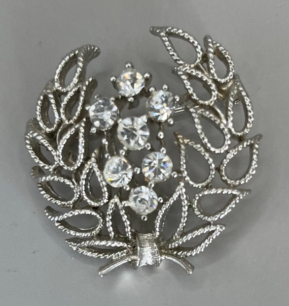 LISNER Clear Rhinestone, Silver tone Laureate Bro… - image 2