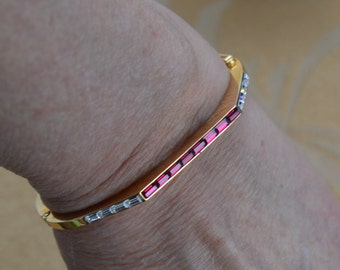 Bracelet Vintage En Plastique Dur Et Métal Doré - Style Créateur - Occasion Très Bon état