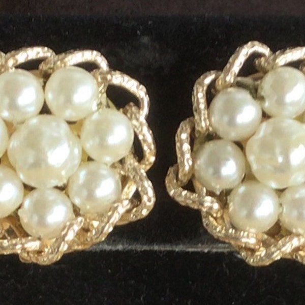 CLIPS HONG KONG White Faux Pearl, Gold tone Button Clip Earrings, Vintage (F3)