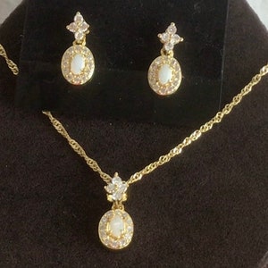 Rhinestone, Faux Opal Necklace, Pierced Earring Set, Gold tone, Vintage, 19”-22” (AP15)
