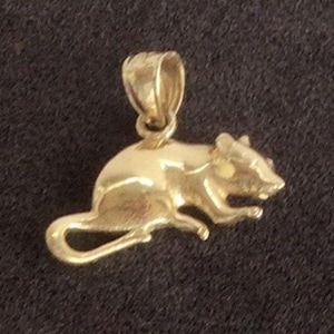14k Yellow Gold Mouse Pendant, 1.6 grams (L1TB)