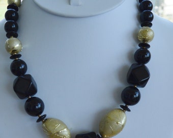 Pretty Vintage Black, Gold Beaded Chunky Necklace, 19"