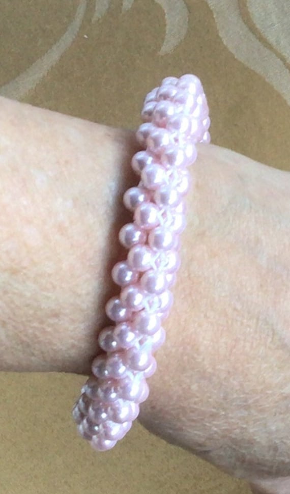 Soft Pink Faux Pearl Woven Bracelet, Vintage (U8) - image 2