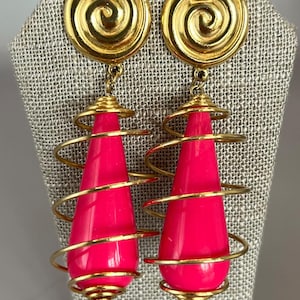 TRIFARI Pierced Fuschia Pink Dangle Pierced Earrings, Gold tone (E5)