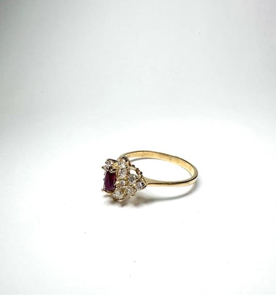 Stunning Diamond & Ruby Ring - image 3