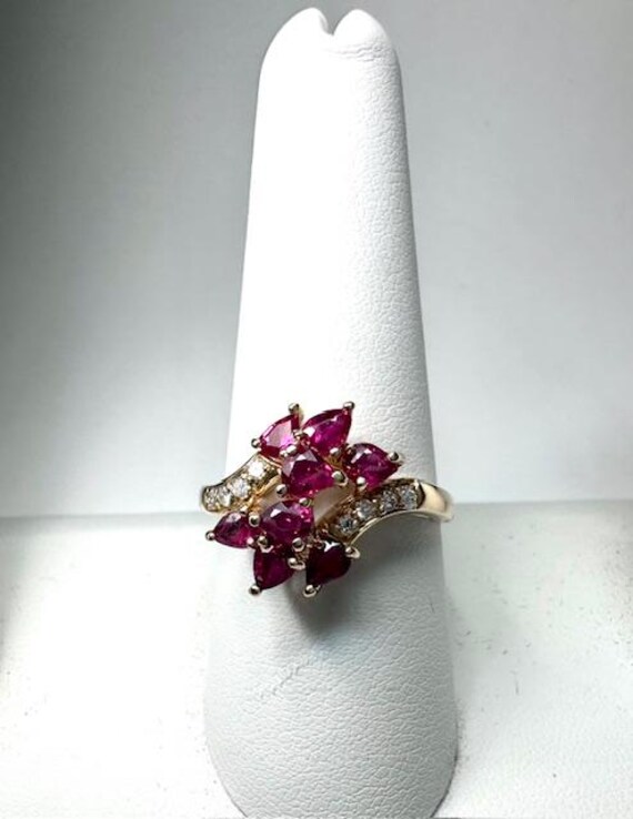 Stunning Pear Shape Ruby Ring - image 1