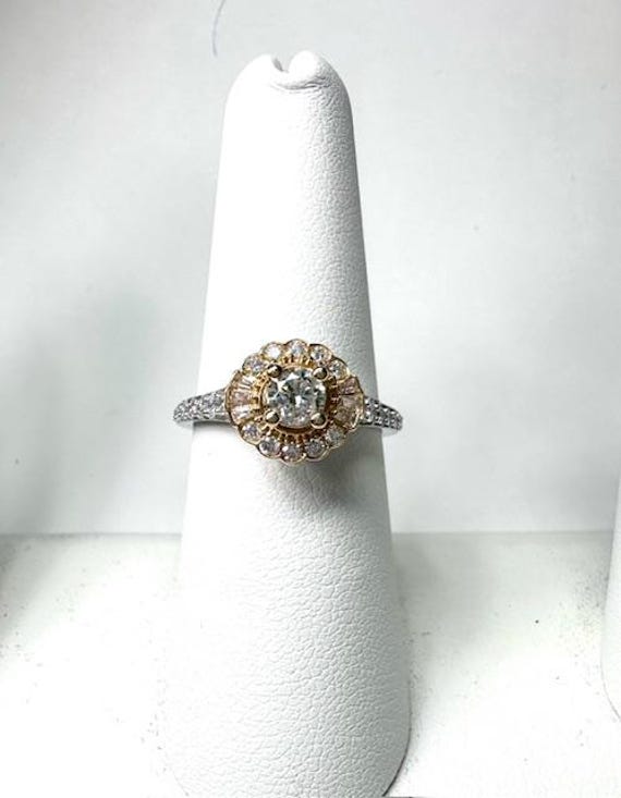 Unique Diamond Ring